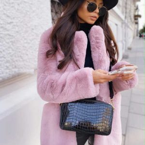manteau fausse fourrure lilas