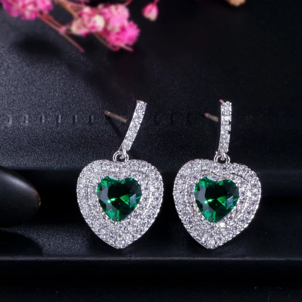 boucle d'oreille coeur vert